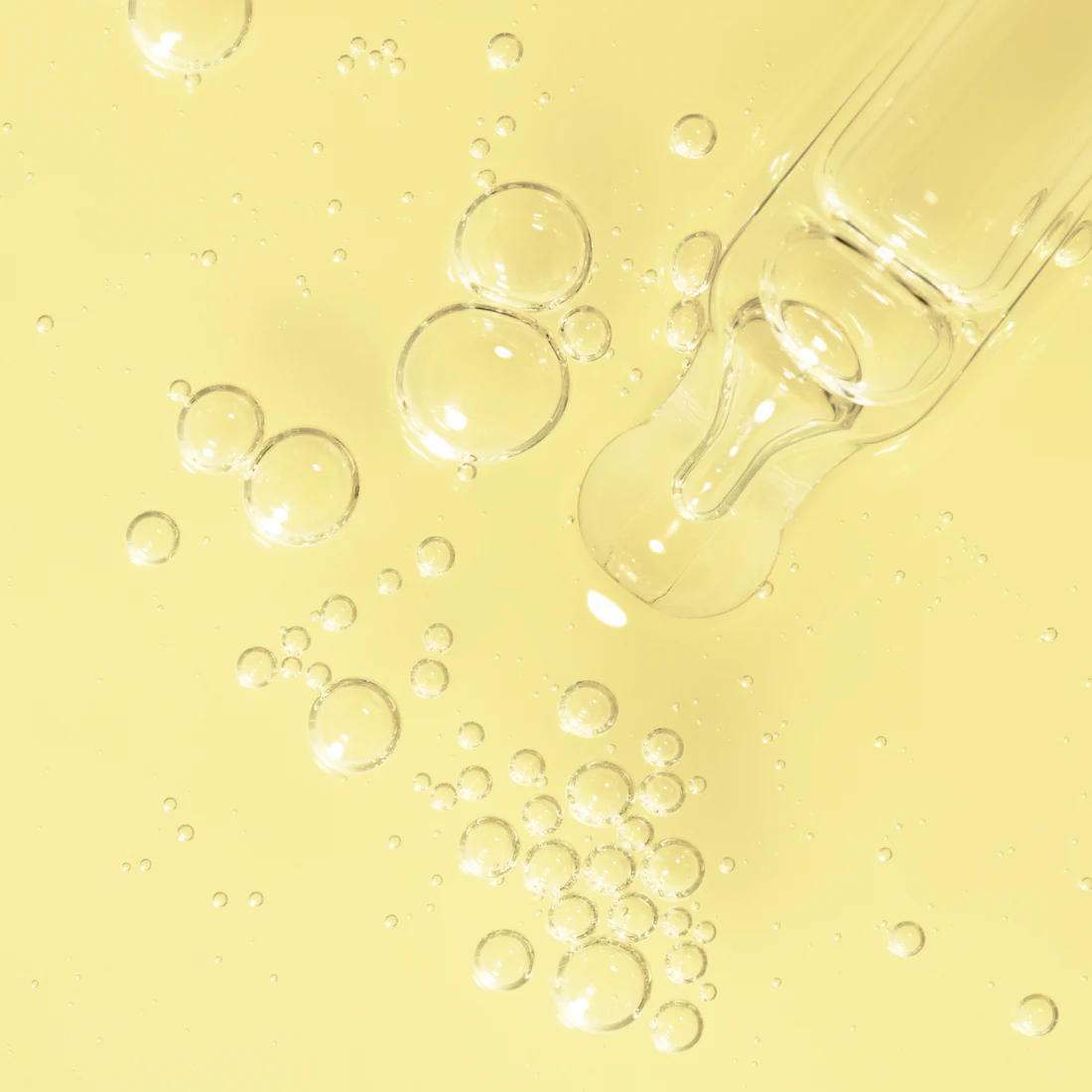 Glow Boost Essence - Image 2