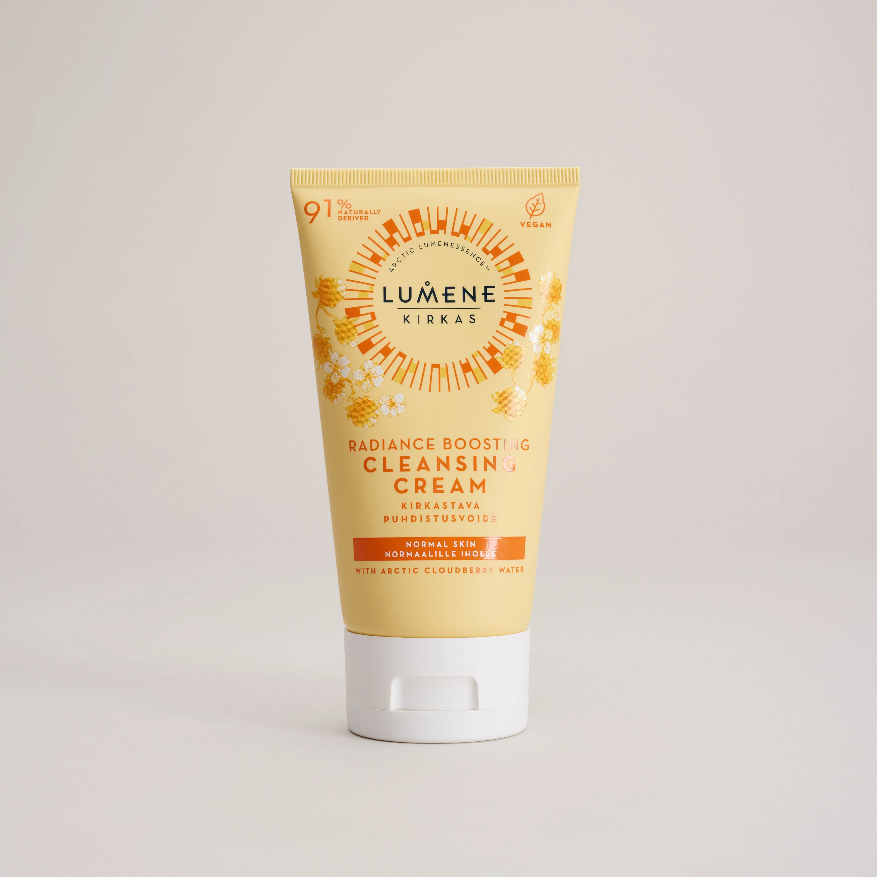 KIRKAS Radiance Boosting Cleansing Cream